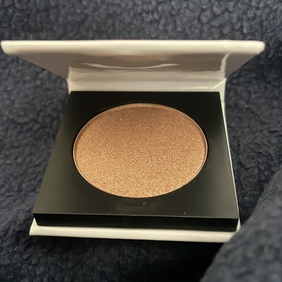 Naked Cosmetics Pressed Pigments Eye Shadow NEW - Picture 6 of 6